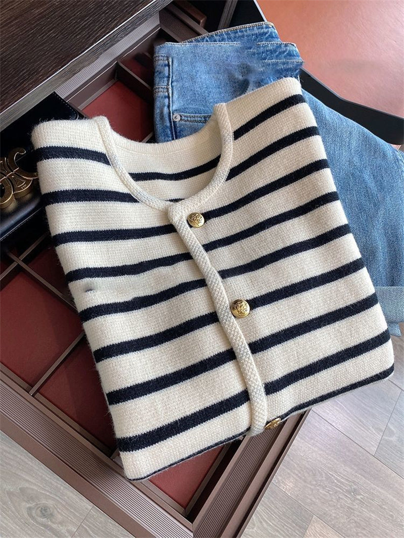 Stylish Knitted Cardigan Sweater for Women (Korean Style)